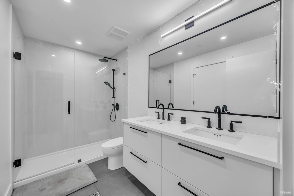 Primary Bedroom Photo of 105 20416 Park Avenue, Langley, BC