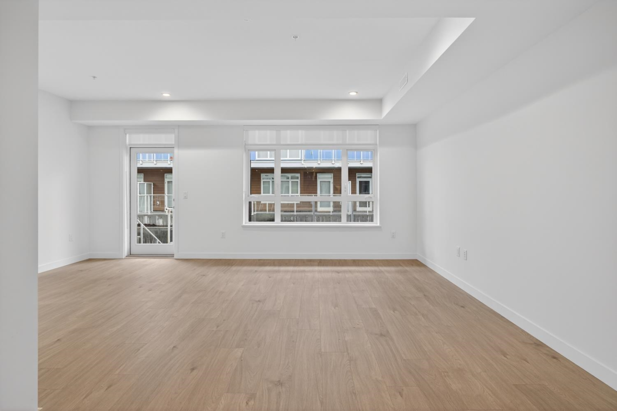 Breakfast Nook Photo of 11 10333 River Drive, Richmond, BC