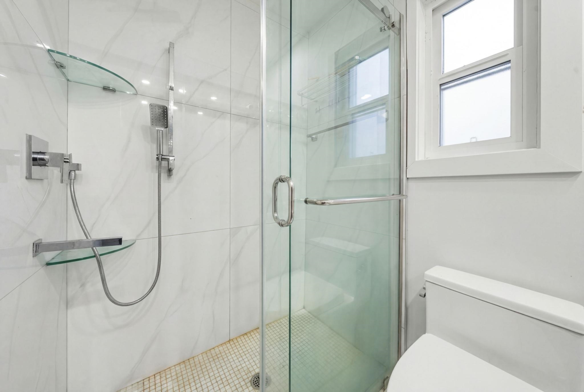 Outdoor Deck Photo of 12541 77a Avenue, Surrey, BC