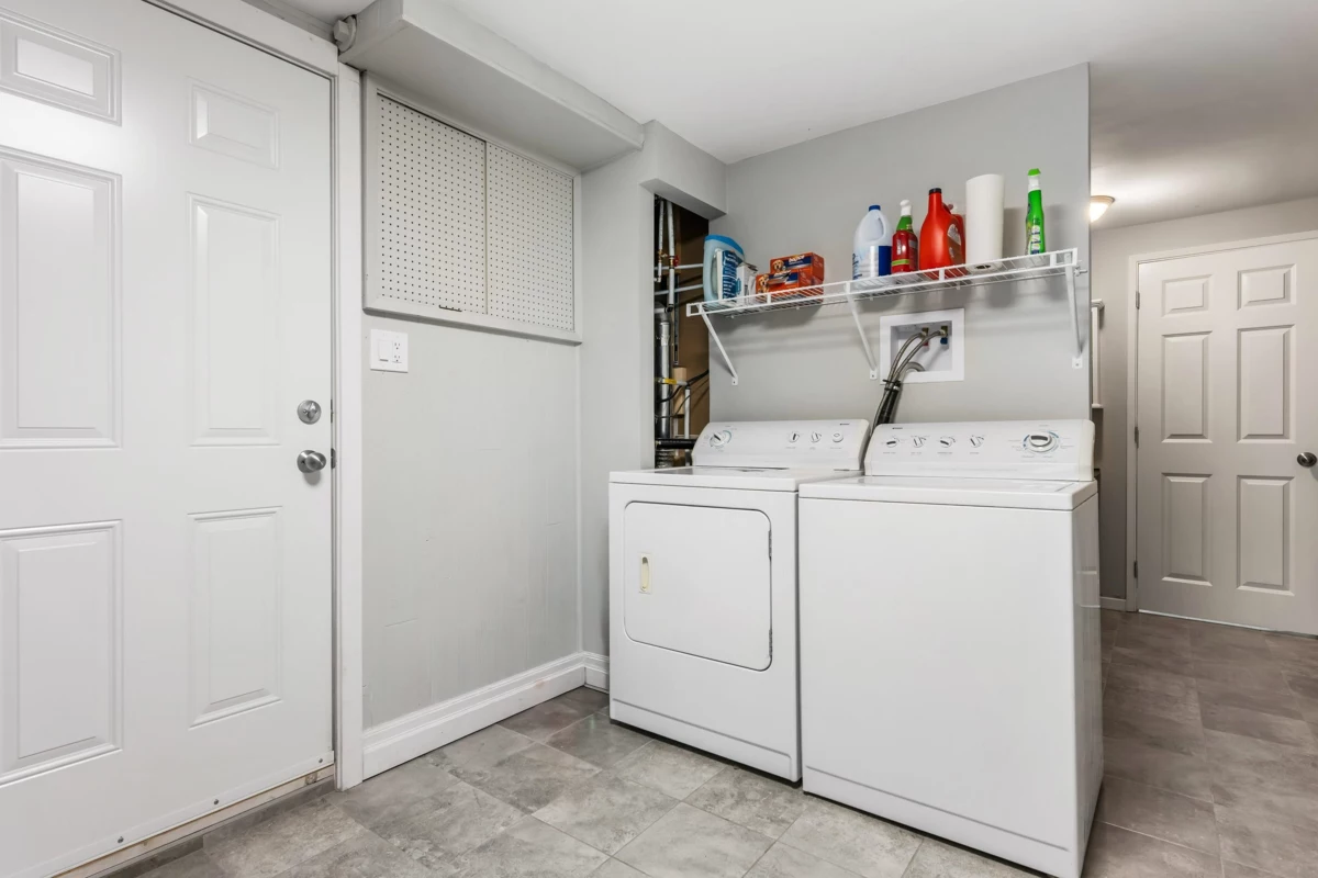 Basement Recreation Room Photo of 45291 Haig Drive, Chilliwack, BC