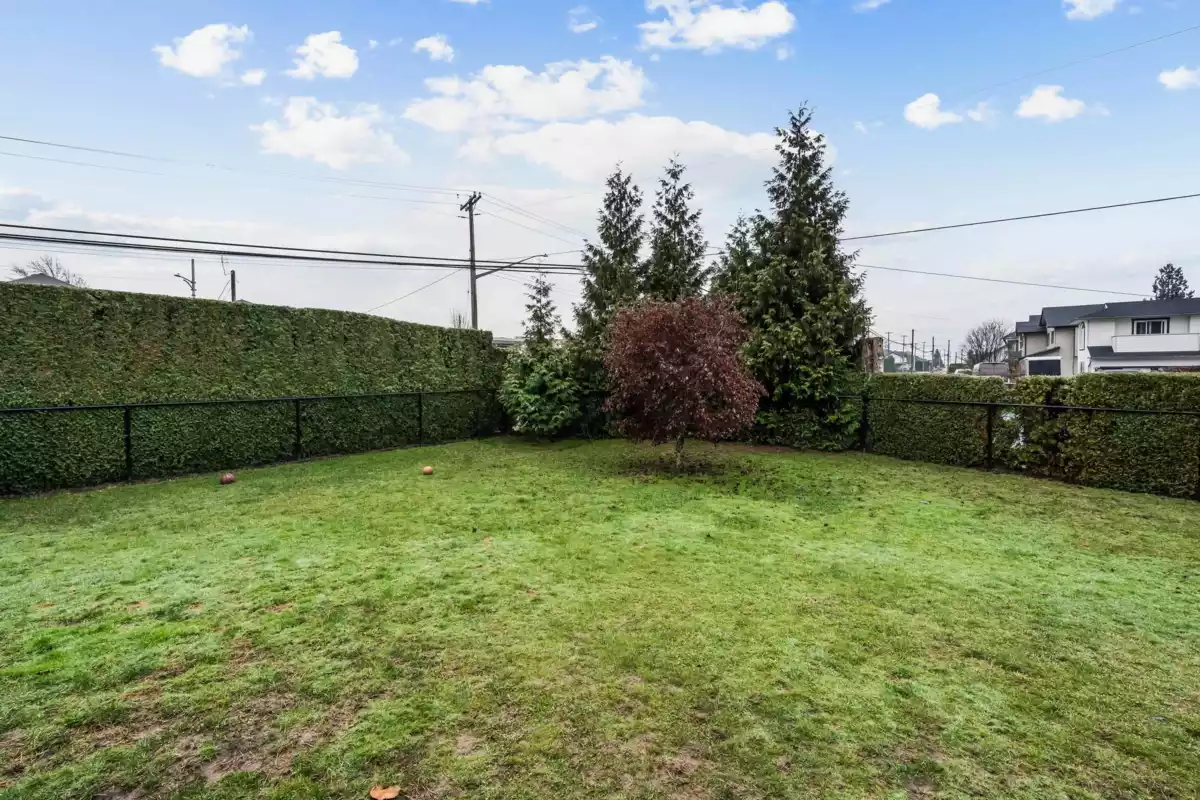 Outdoor Kitchen Photo of 45291 Haig Drive, Chilliwack, BC