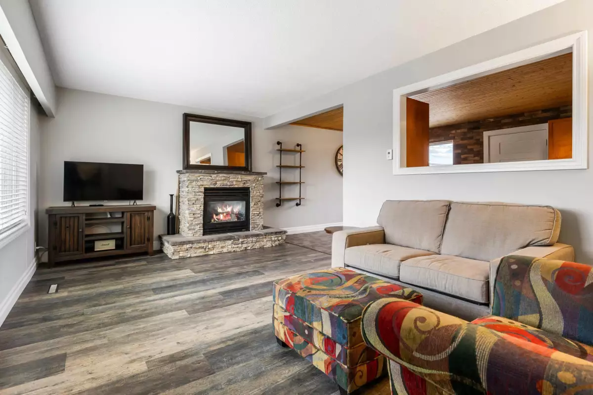 Pantry Photo of 45291 Haig Drive, Chilliwack, BC