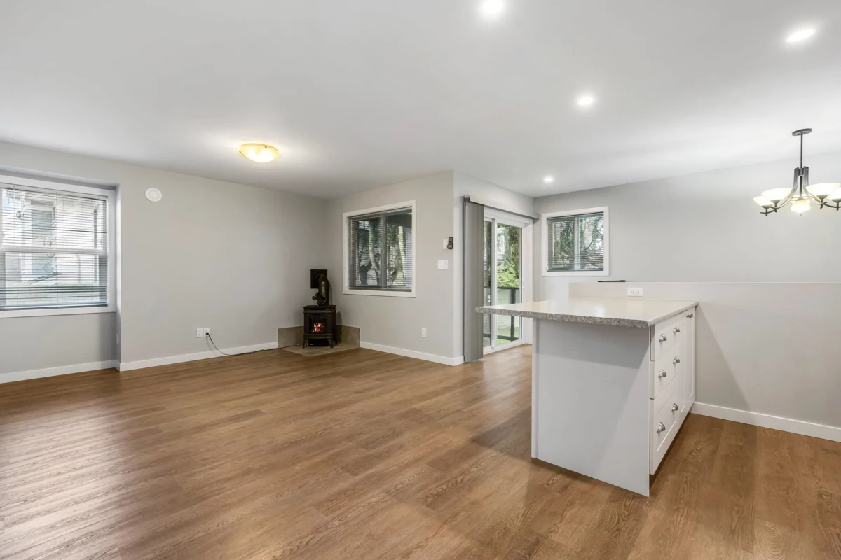 Staircase Photo of 45291 Haig Drive, Chilliwack, BC