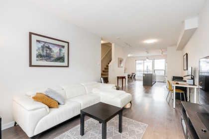 Breakfast Nook Photo of 151 8473 163 Street, Surrey, BC