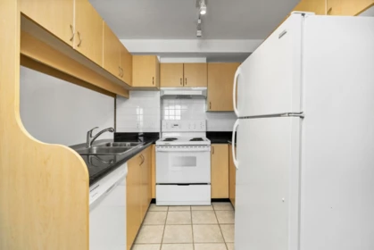 1106 6611 Cooney Road, Richmond, BC
