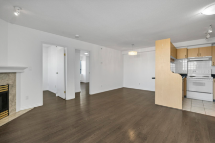 1106 6611 Cooney Road, Richmond, BC, Brighouse — 3 bed apartment/condo for sale