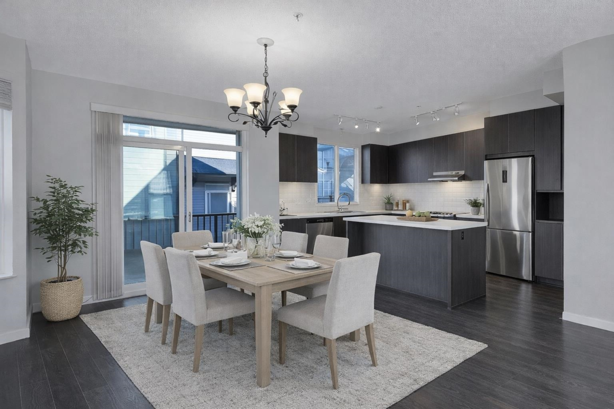 Living Room Photo of 17 8050 204 Street, Langley, BC