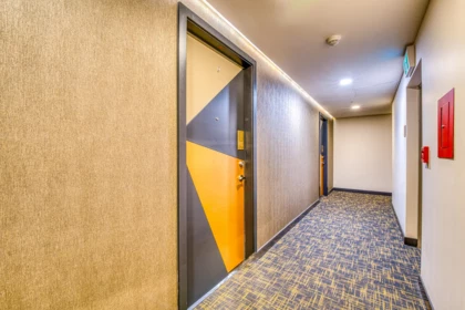 2407 6383 Mckay Avenue, Burnaby, BC, Burnaby — Apartment/Condo for sale