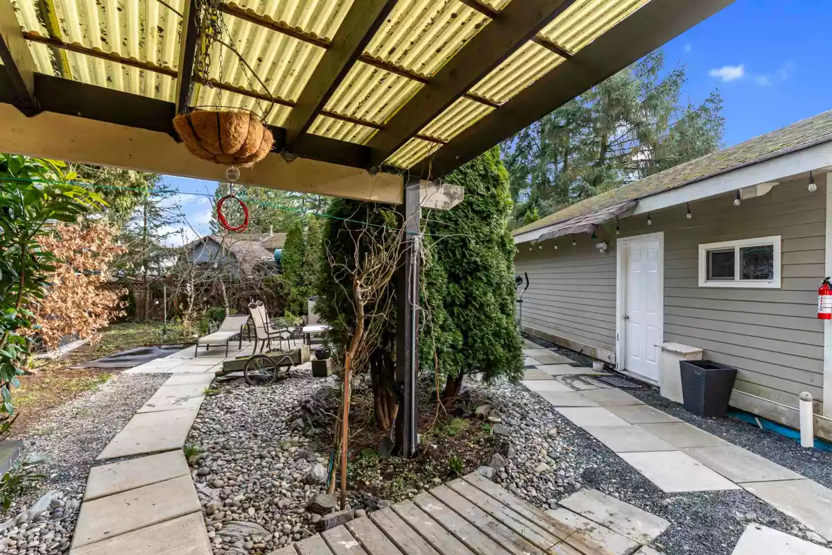 Powder Room Photo of 18296 Bayard Place, Surrey, BC