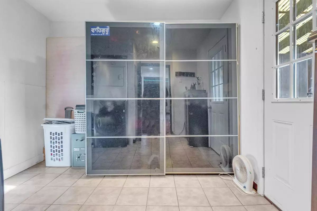 Primary Bedroom Photo of 18296 Bayard Place, Surrey, BC