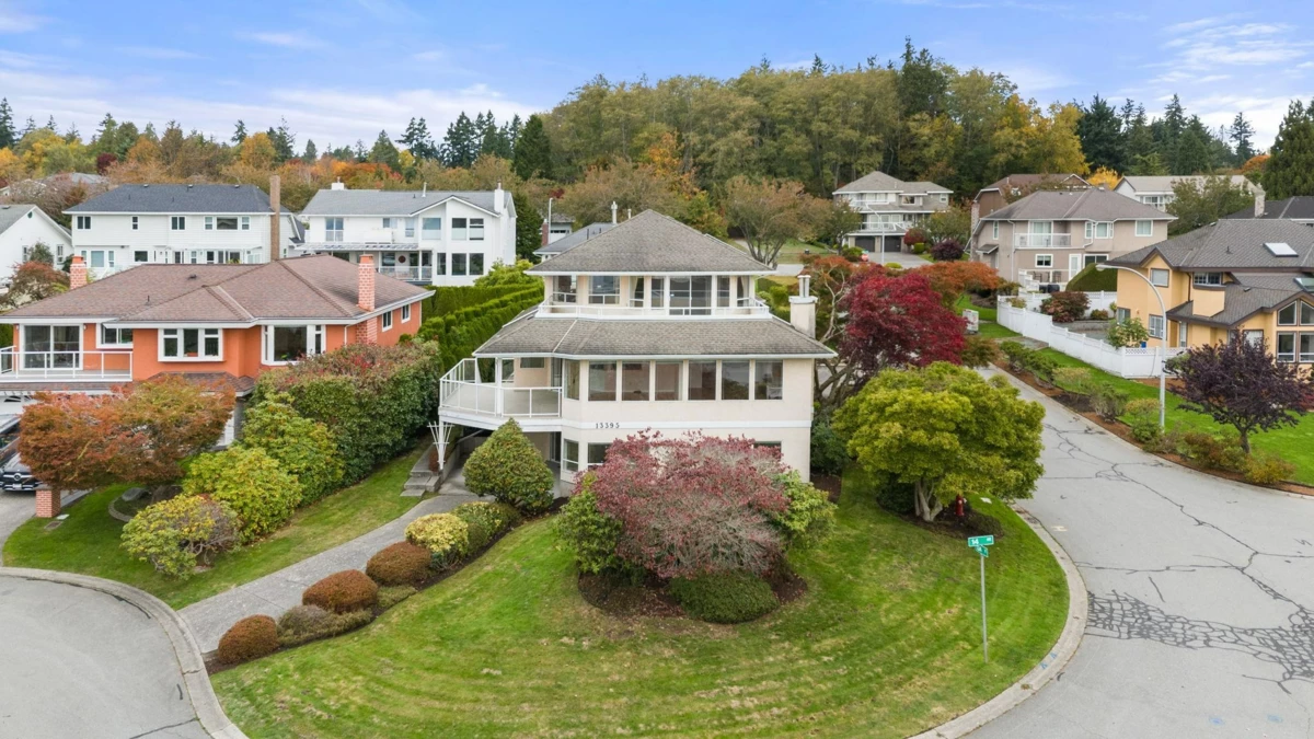 Exterior Front Photo of 13395 14 Avenue, Surrey, BC