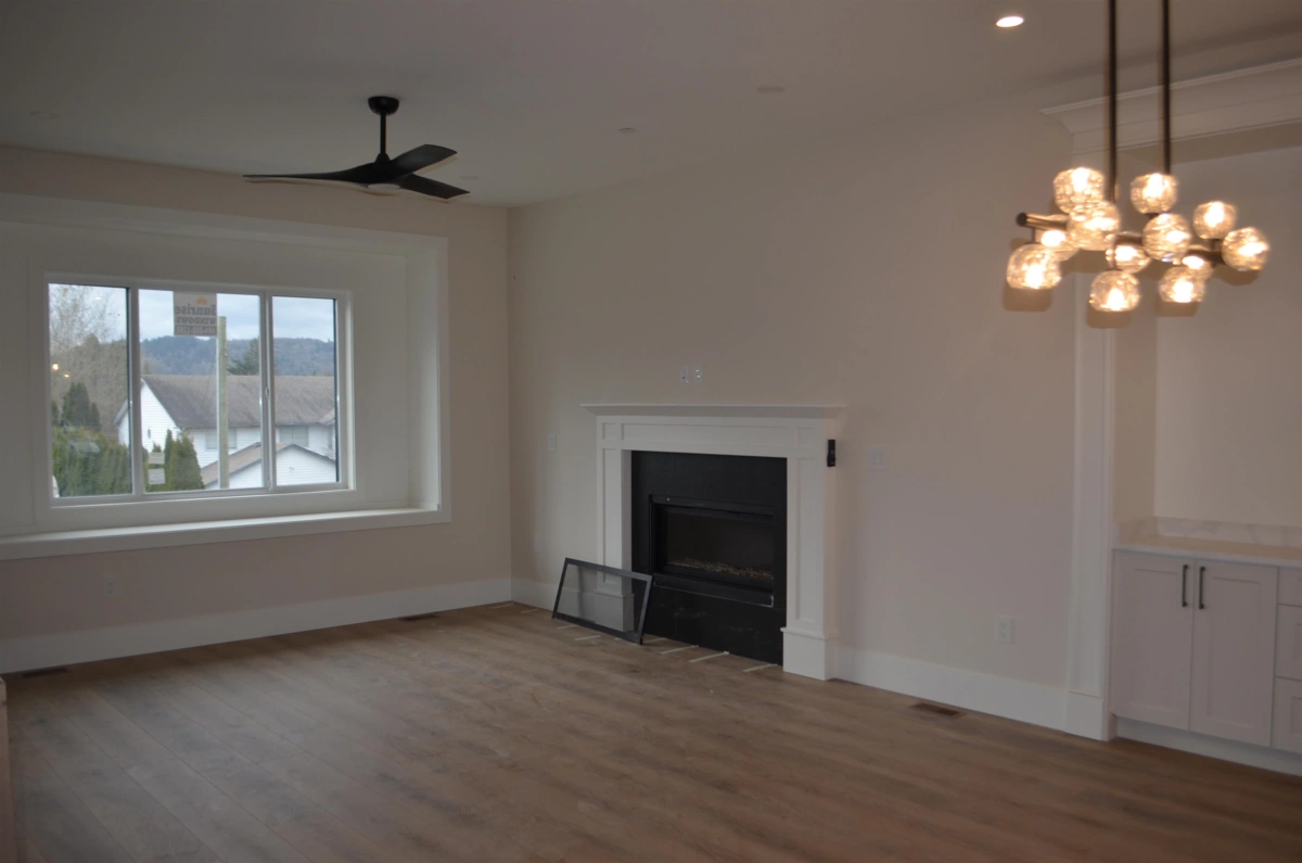 Living Room Photo of 8512 Nottman Street, Mission, BC