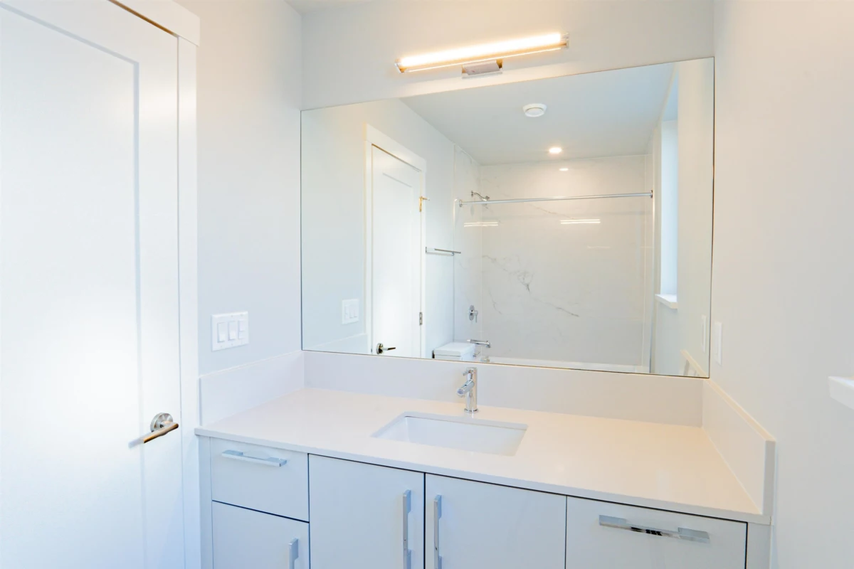 Laundry Room Photo of 30 10333 River Drive, Richmond, BC