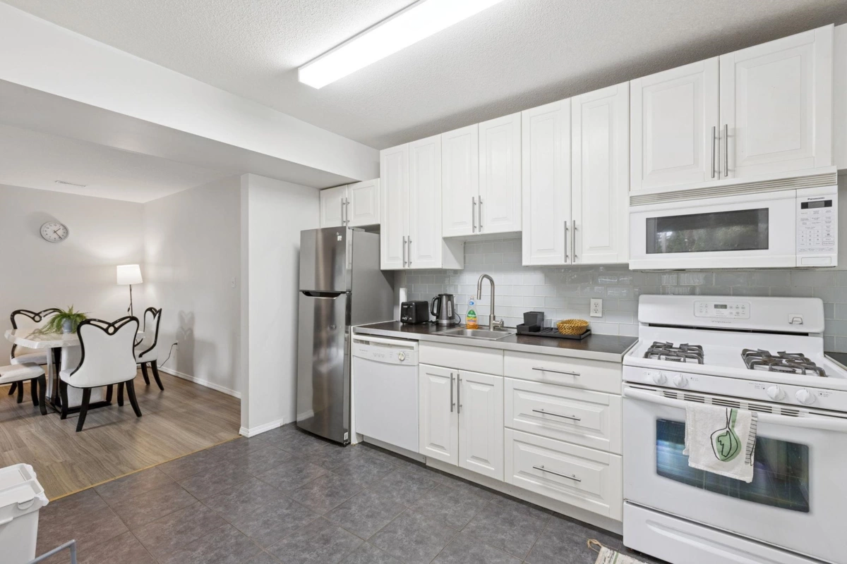 Outdoor Kitchen Photo of 3638 Maginnis Avenue, North Vancouver, BC