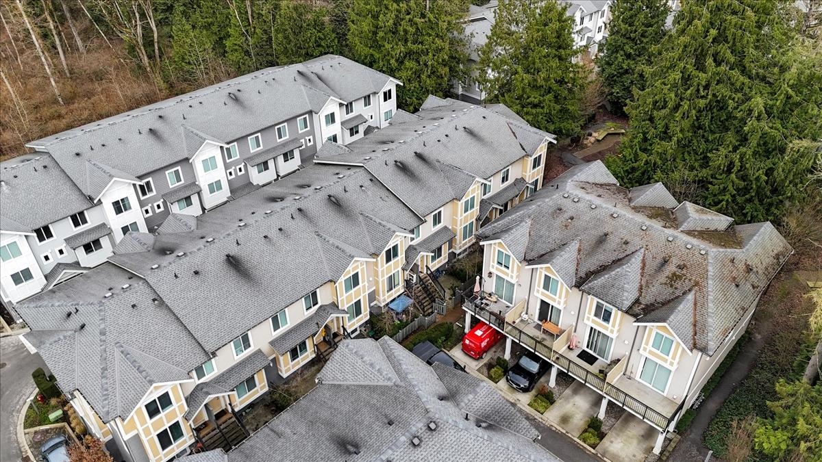 Garage Interior Photo of 35 9718 161a Street, Surrey, BC