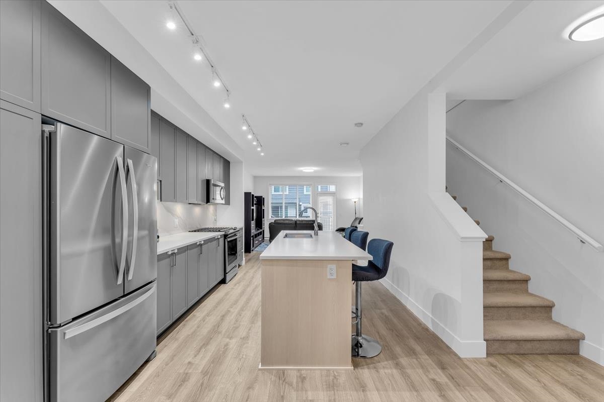 Living Room Photo of 35 9718 161a Street, Surrey, BC