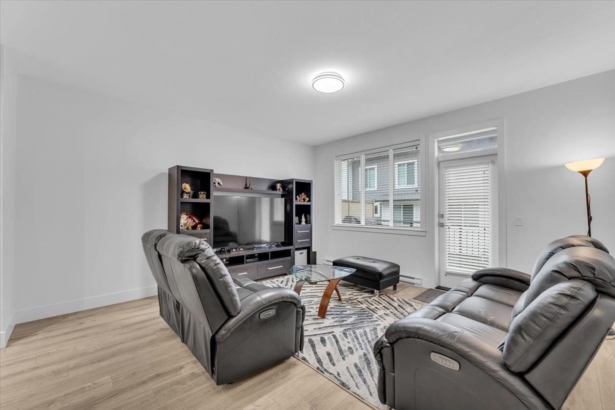 Pantry Photo of 35 9718 161a Street, Surrey, BC