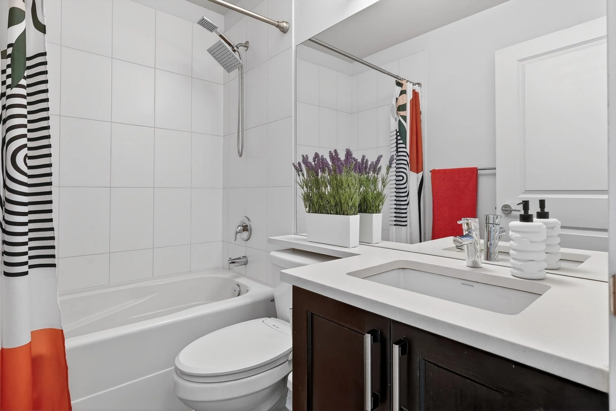 Entry Foyer Photo of 20 3039 156 Street, Surrey, BC