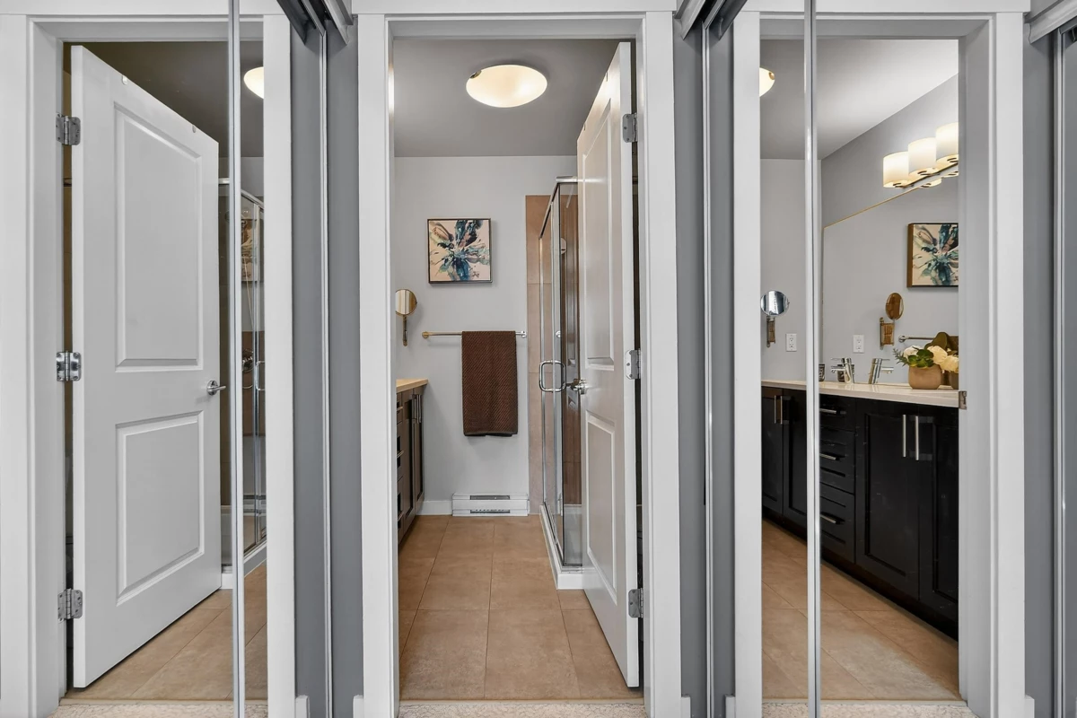 Powder Room Photo of 20 3039 156 Street, Surrey, BC