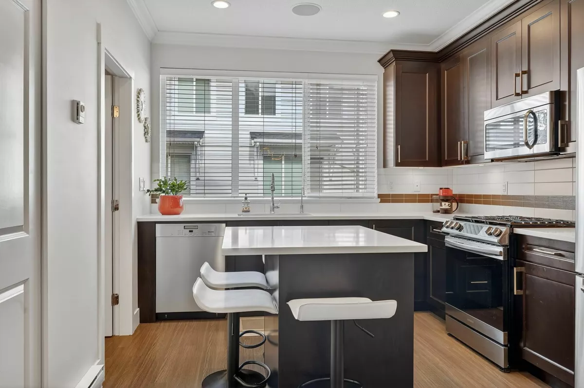 Primary Bathroom Photo of 20 3039 156 Street, Surrey, BC