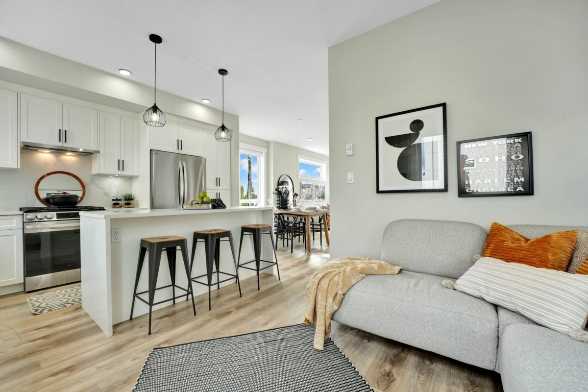 Breakfast Nook Photo of 22 17155 79a Avenue, Surrey, BC