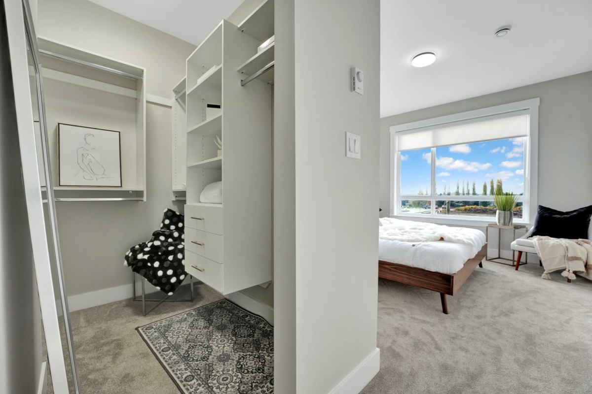 Mudroom Photo of 22 17155 79a Avenue, Surrey, BC