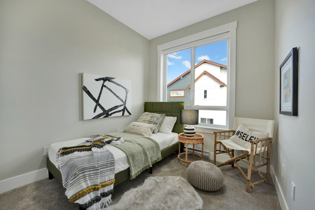 Neighborhood Park Photo Near 22 17155 79a Avenue, Surrey, BC