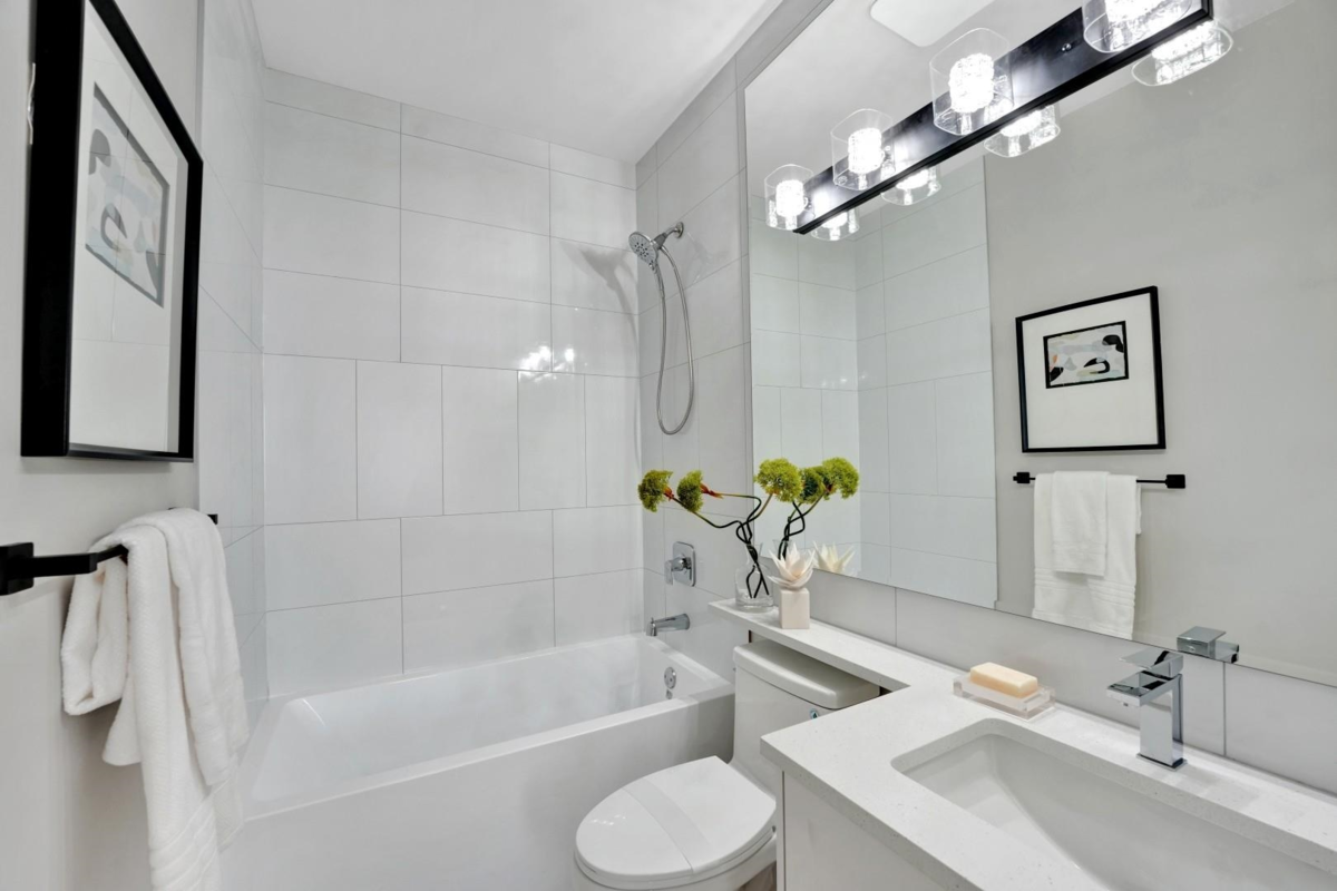 Powder Room Photo of 22 17155 79a Avenue, Surrey, BC