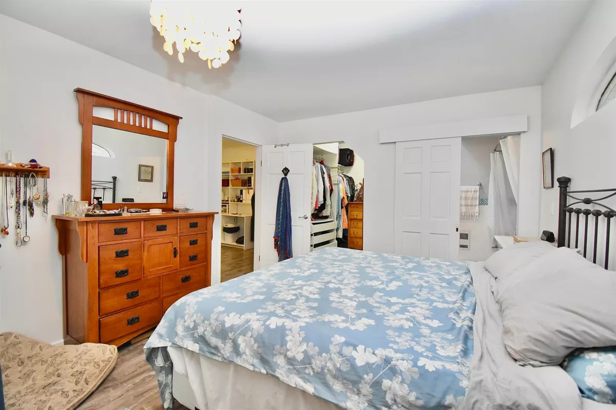 Guest Bathroom Photo of 776 Geddes Road, Roberts Creek, BC