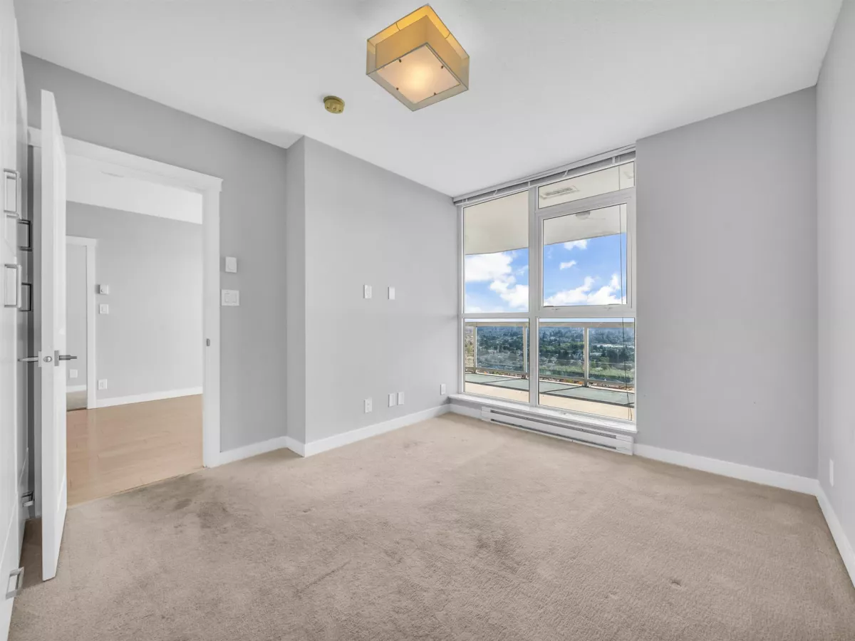 Kitchen Island Photo of 3109 11967 80 Avenue, Delta, BC