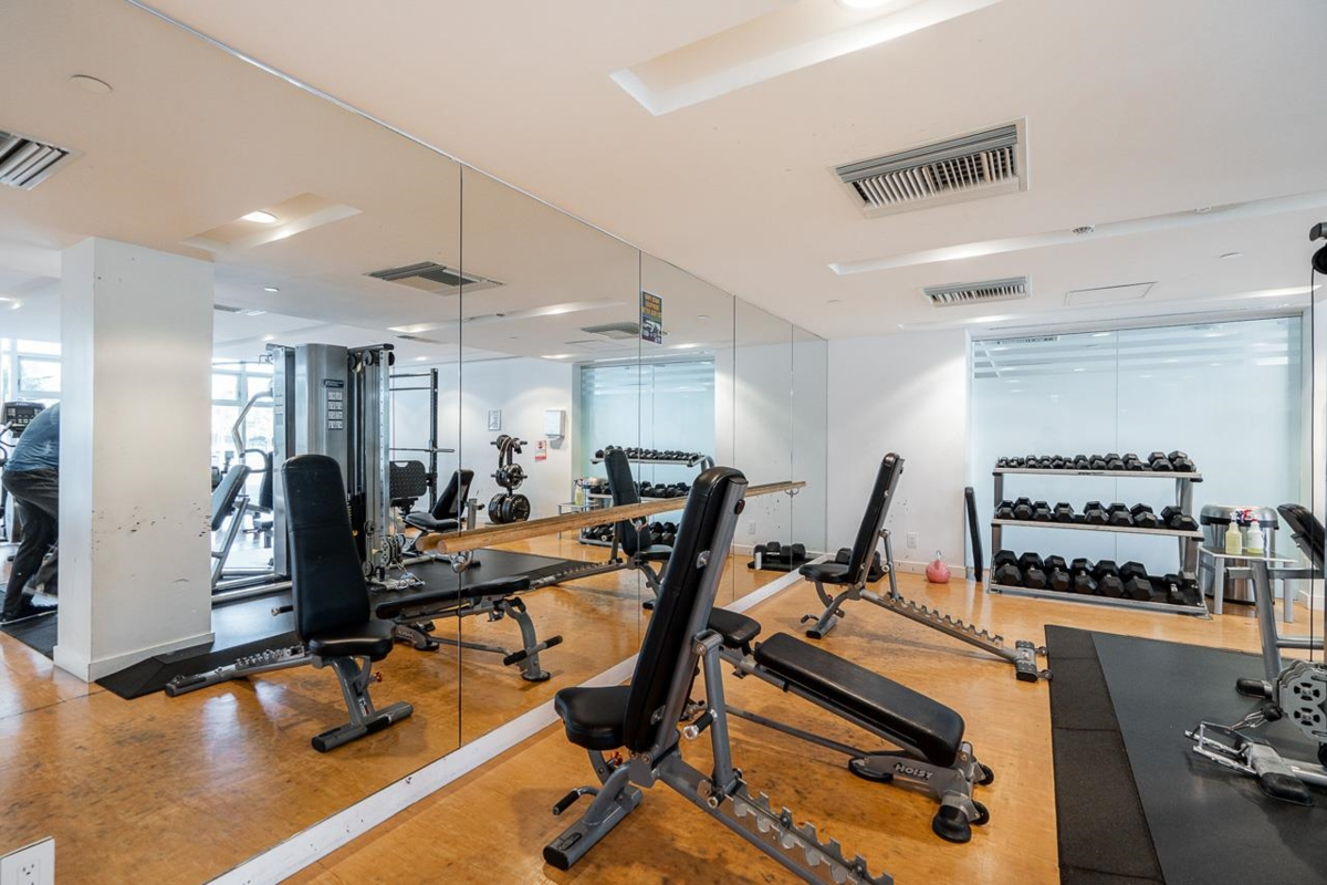 Garden / Landscaping Photo of 1106 4638 Gladstone Street, Vancouver, BC