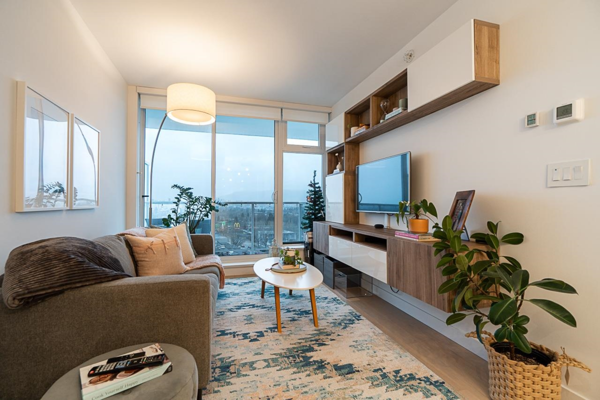 Guest Bathroom Photo of 1106 4638 Gladstone Street, Vancouver, BC