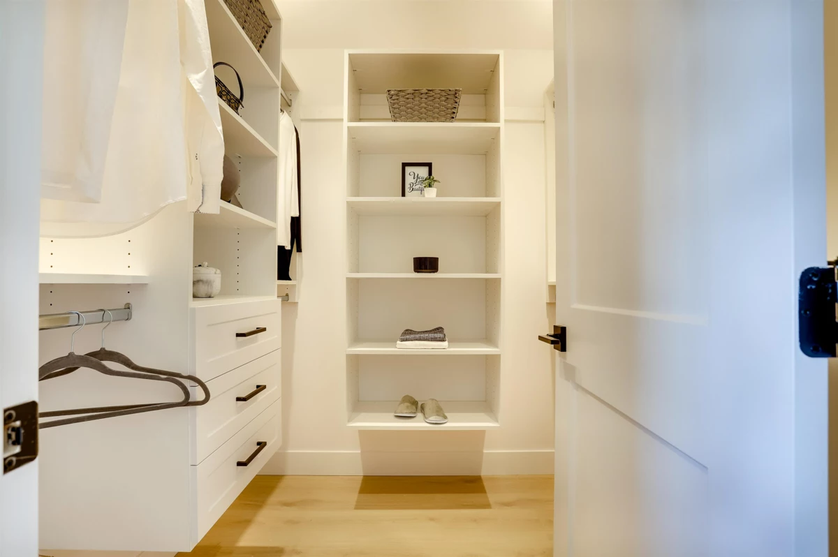 Basement Recreation Room Photo of 3 20537 75a Avenue, Langley, BC