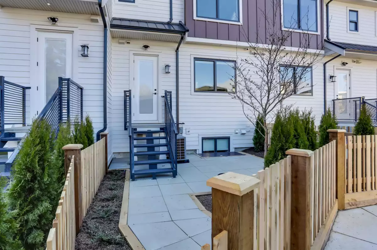 Garden / Landscaping Photo of 3 20537 75a Avenue, Langley, BC