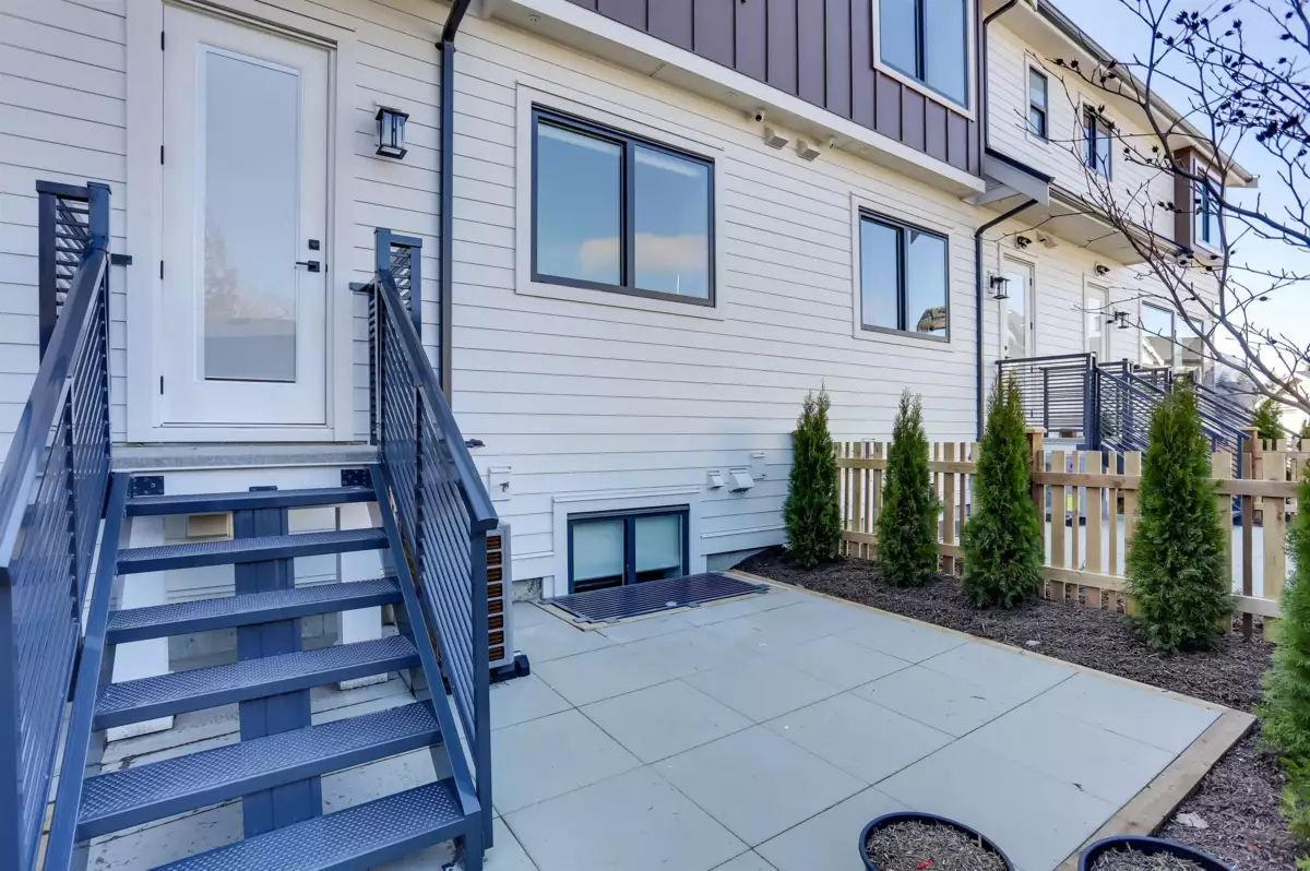 Swimming Pool Photo of 3 20537 75a Avenue, Langley, BC