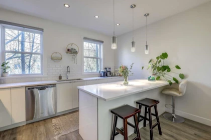 Breakfast Nook Photo of 53 19572 Fraser Way, Pitt Meadows, BC
