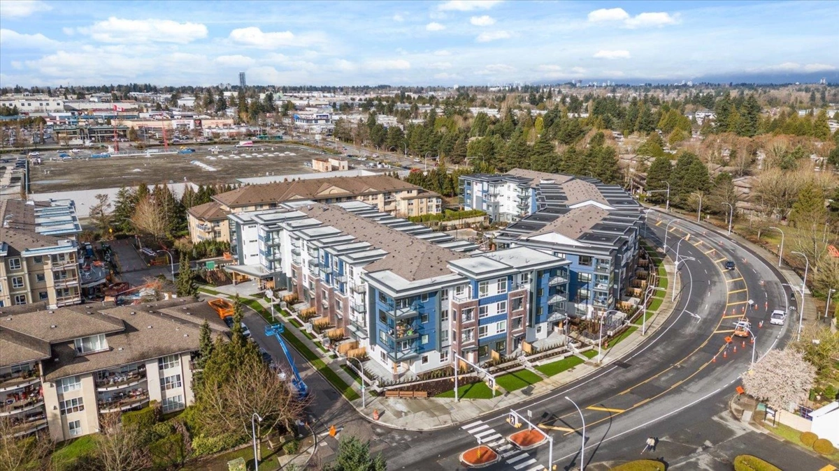 Backyard Photo of 117 13777 75a Avenue, Surrey, BC