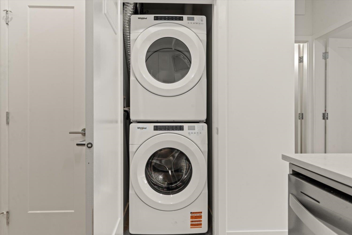 Laundry Room Photo of 117 13777 75a Avenue, Surrey, BC