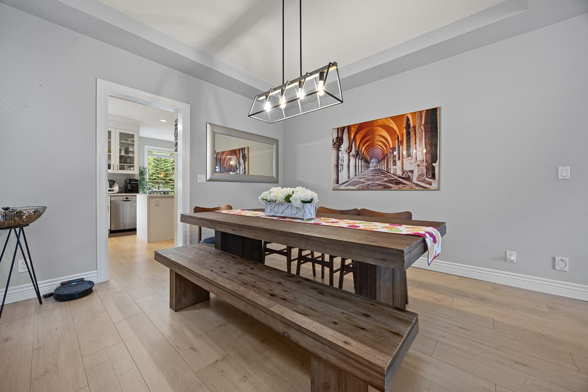 Pantry Photo of 3376 Plateau Boulevard, Coquitlam, BC