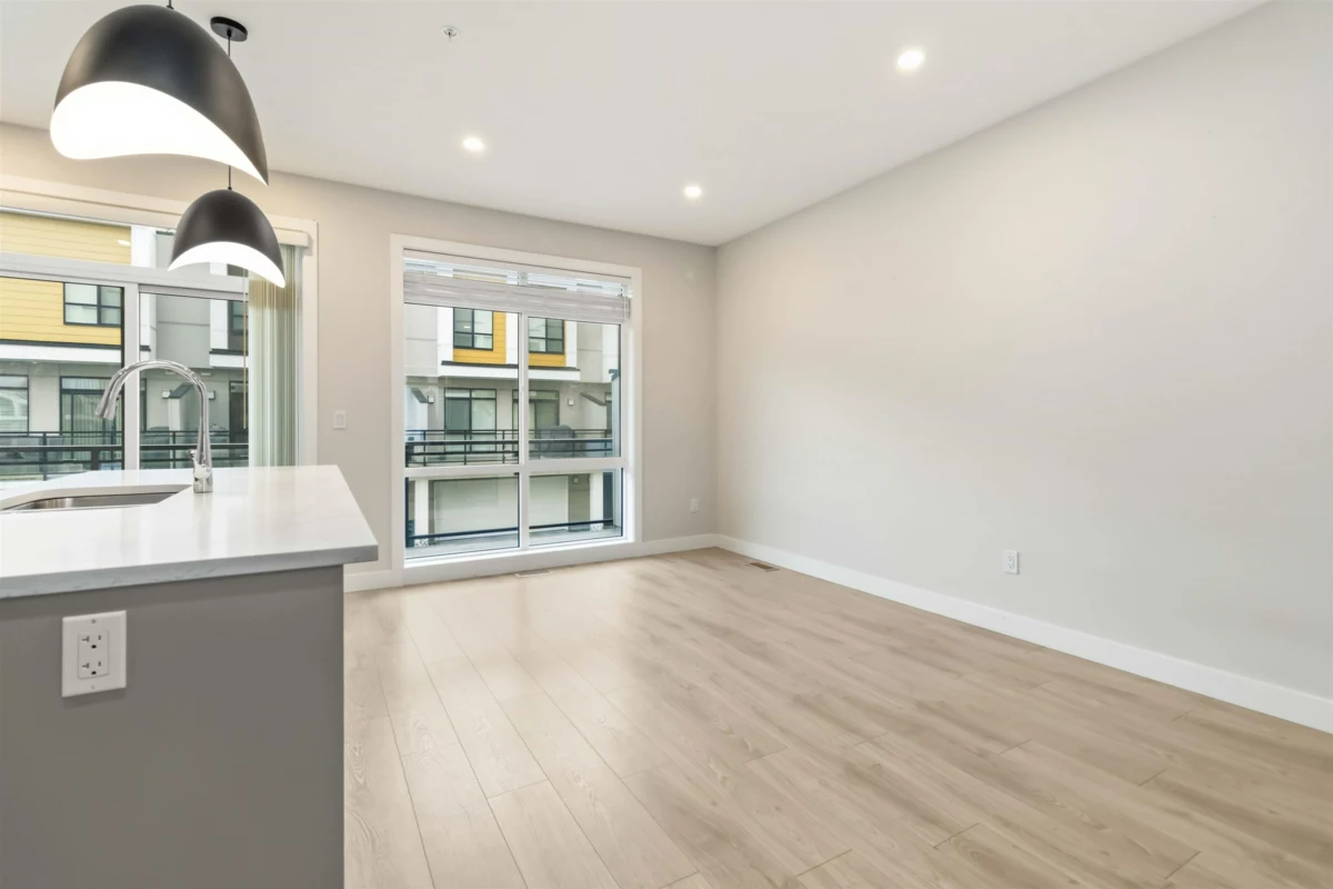 Bedroom 2 Photo of 211 46150 Thomas Road, Chilliwack, BC