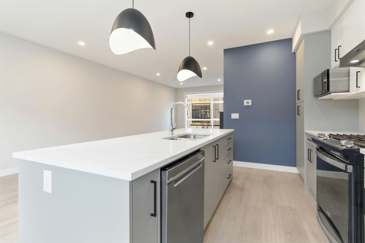 Bedroom 3 Photo of 211 46150 Thomas Road, Chilliwack, BC