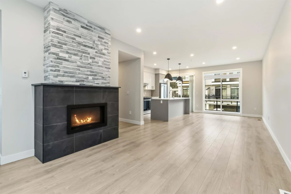 Breakfast Nook Photo of 211 46150 Thomas Road, Chilliwack, BC