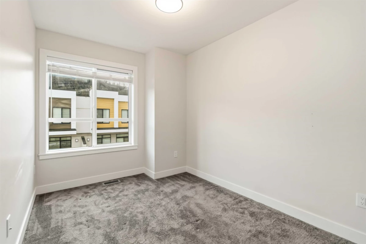 Hallway Photo of 211 46150 Thomas Road, Chilliwack, BC