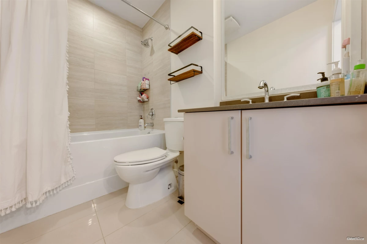 Bedroom 3 Photo of 513 63 W 2nd Avenue, Vancouver, BC