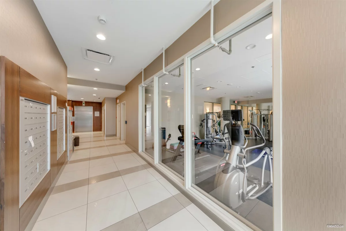 Living Room Photo of 513 63 W 2nd Avenue, Vancouver, BC