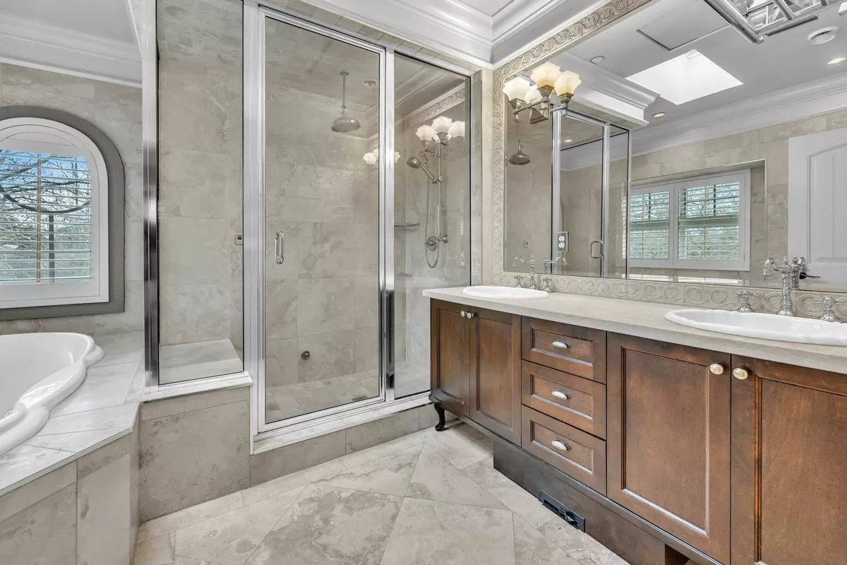Entry Foyer Photo of 3593 Mackenzie Street, Vancouver, BC