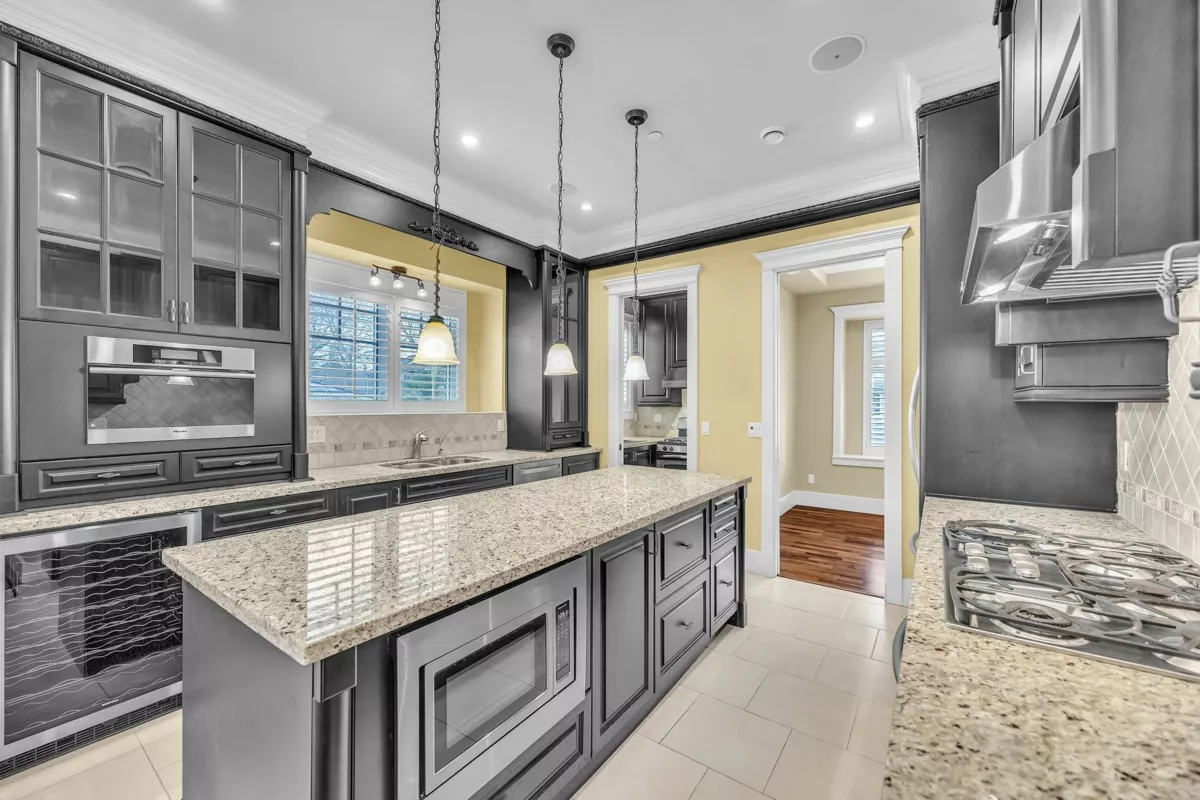 Walk-In Closet Photo of 3593 Mackenzie Street, Vancouver, BC