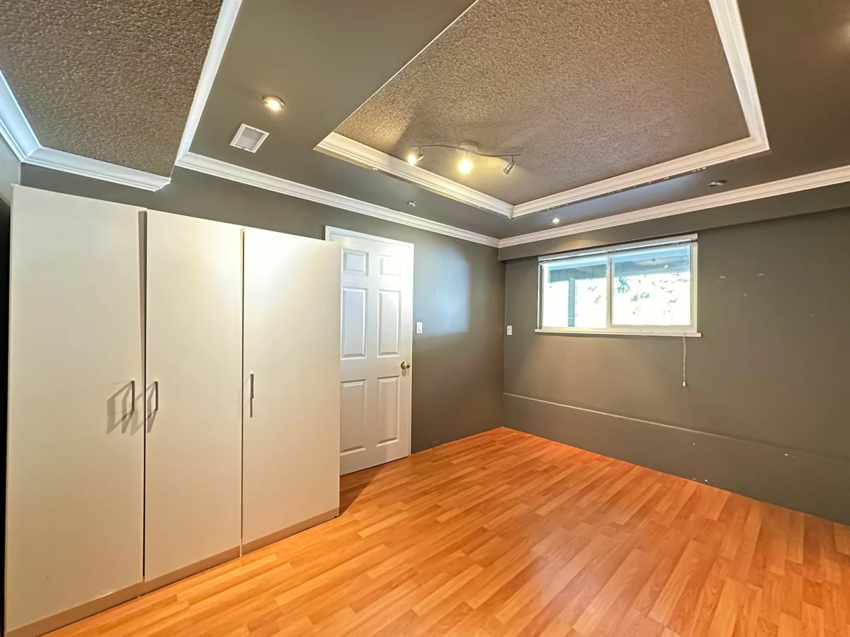 Powder Room Photo of 5165 7b Avenue, Delta, BC