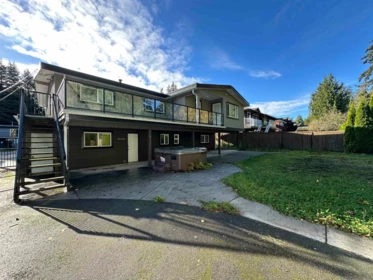 Mudroom Photo of 5165 7b Avenue, Delta, BC