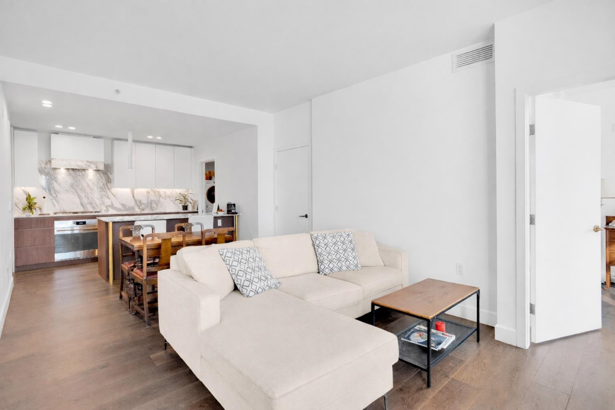 Breakfast Nook Photo of 307 3668 W 10th Avenue, Vancouver, BC